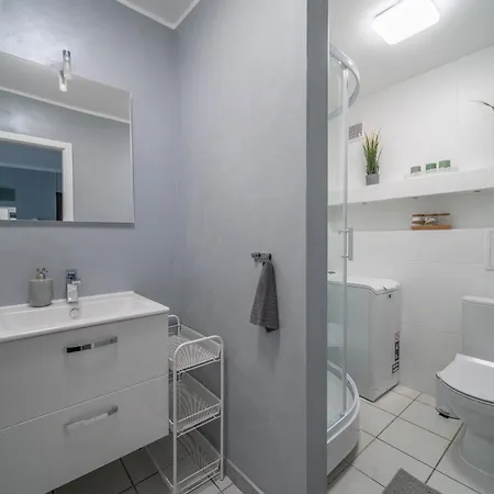 Flower Check In 24h Apartamento Breslavia