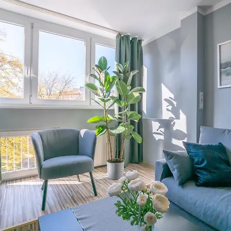 Flower Check In 24h Lejlighed